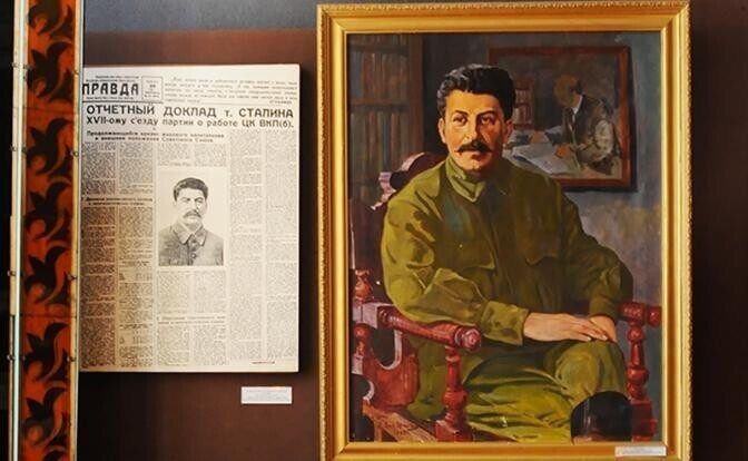 «Живите ж тыщу лет, товарищ Сталин…»