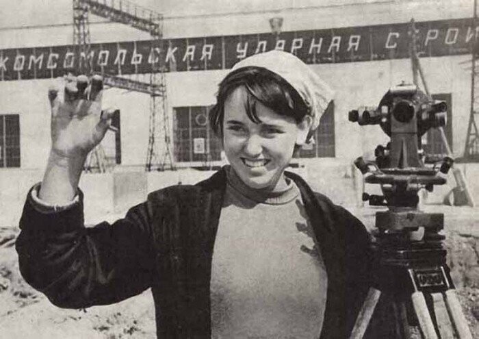 Вам , советские женщины , вам посвящается!