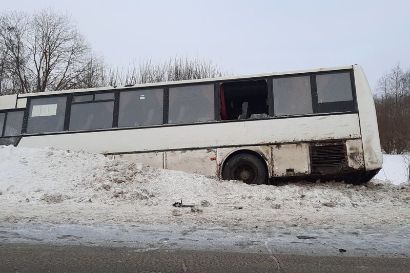 Авария дня. ДТП с автобусом в Вологодской области