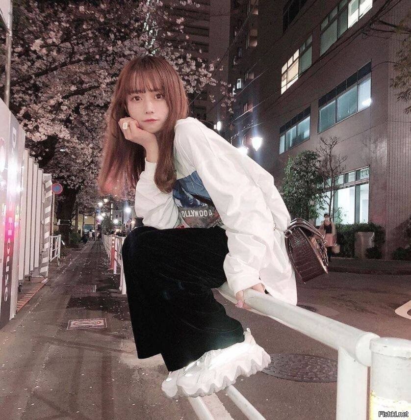Обычная девочка из Японии стала очень популярна в Инстаграм, благодаря милови...