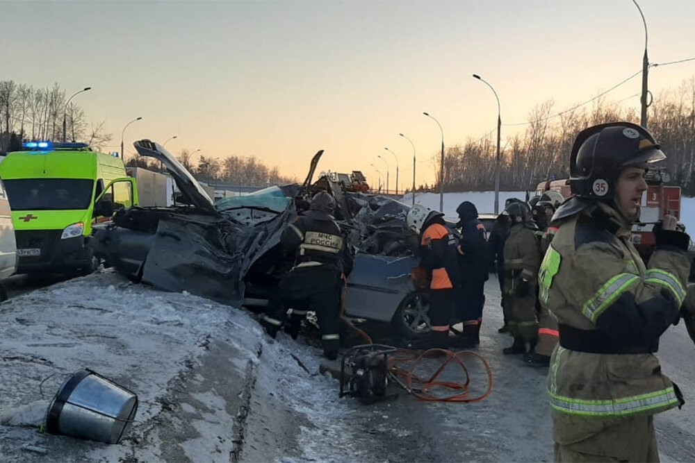 На бугринском мосту