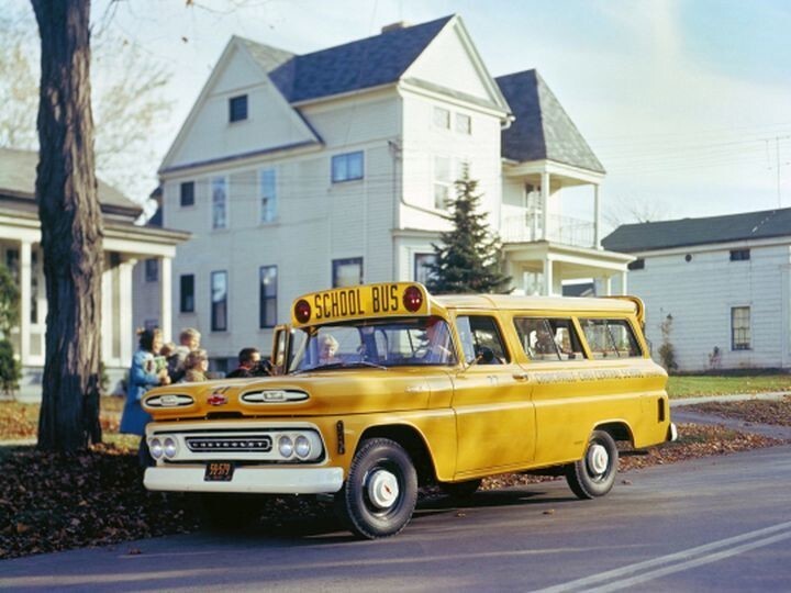 Chevrolet Apache 10 Suburban School Bus (1961)