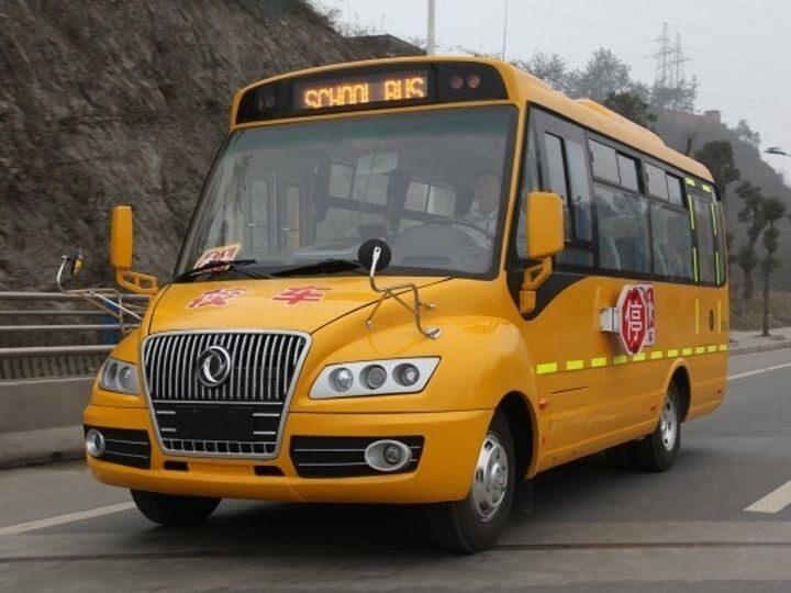 Dongfeng EQ6660 School Bus (2012)