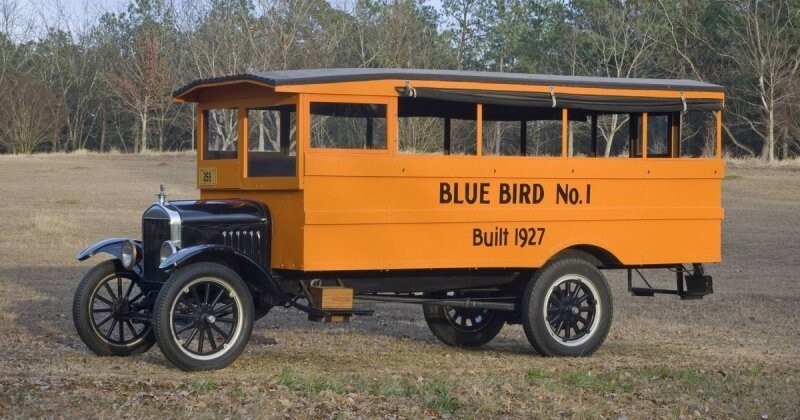 Эволюция школьных автобусов за 100 лет: автомобили для доставки детей в учебные заведения