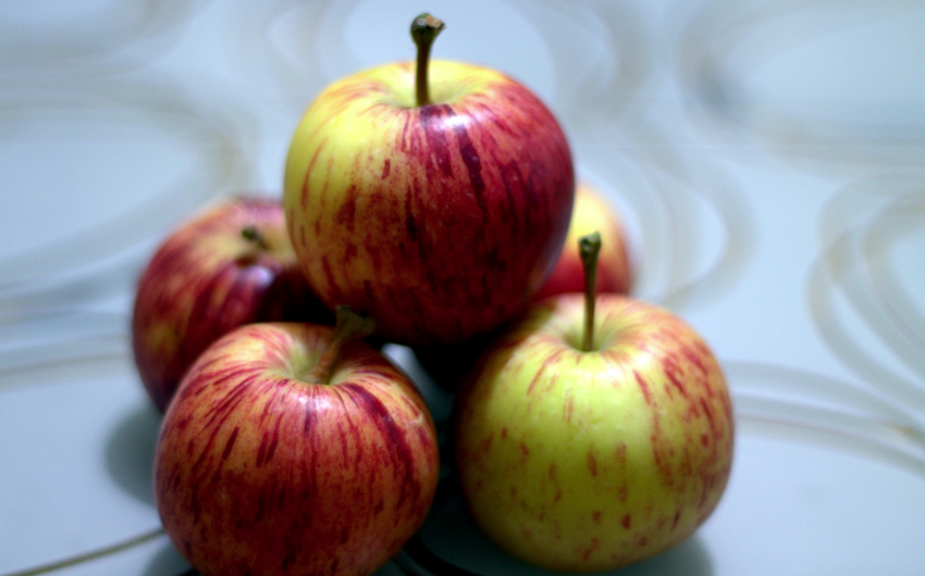 20 сортов яблок, вид которых вас поразит