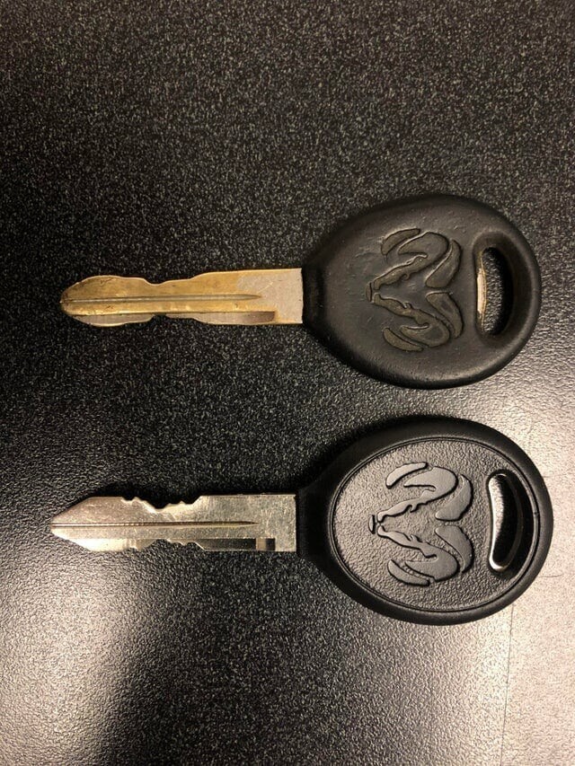 Ключ, которому 16 лет и новый ключ