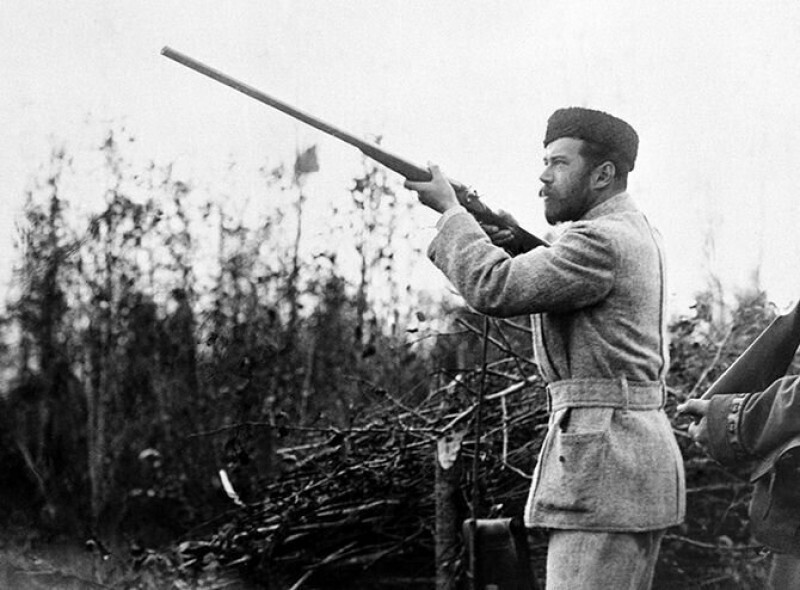 Факт третий. Убивал ворон и кошек
