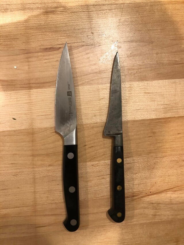 Разница между этими ножами — 50 лет