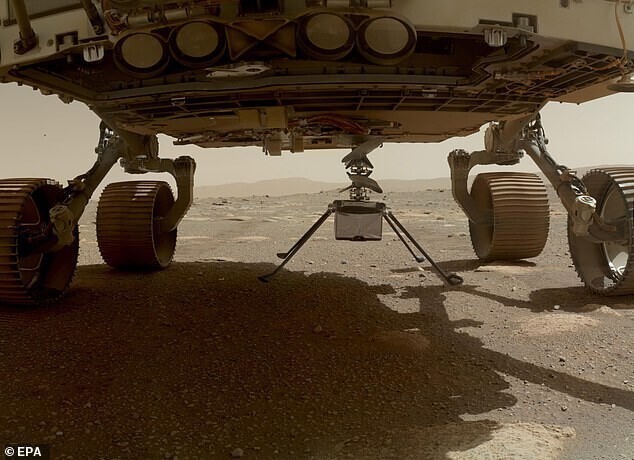 Вертолет-разведчик Ingenuity успешно пережил свою первую ночь на Марсе