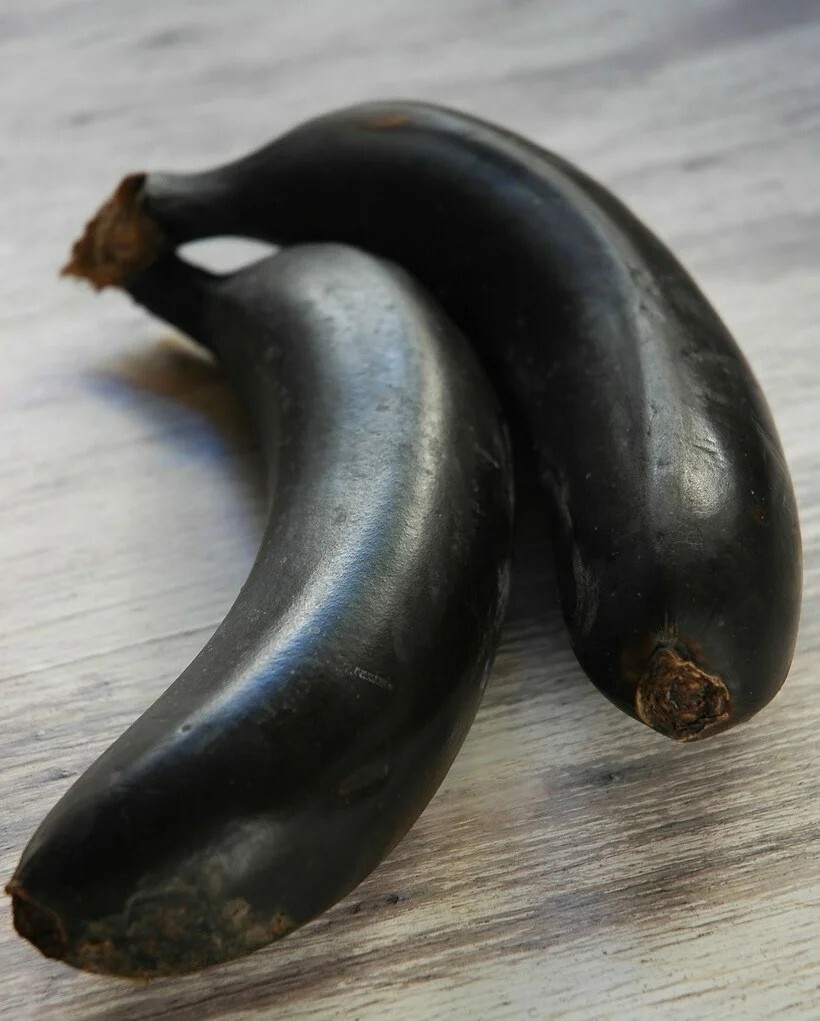 Черные бананы