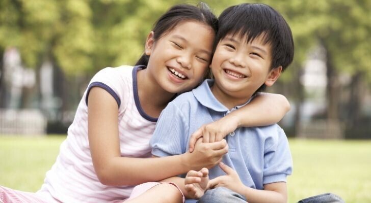 11. Китайцам разрешено иметь не более двух детей на семью