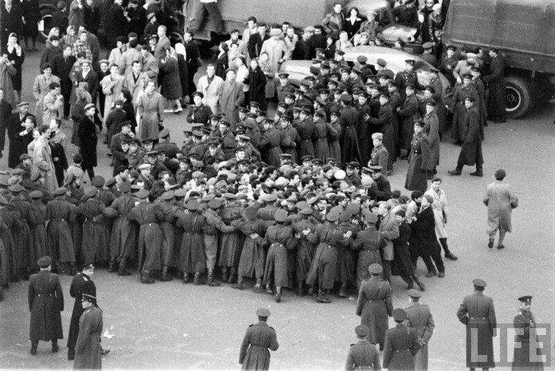 60 лет назад. Несанкционированный митинг в Москве 1961 года