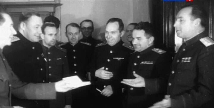 18 апреля 1950 года. Расстрелян — маршал "Худяков"-Ханферянц