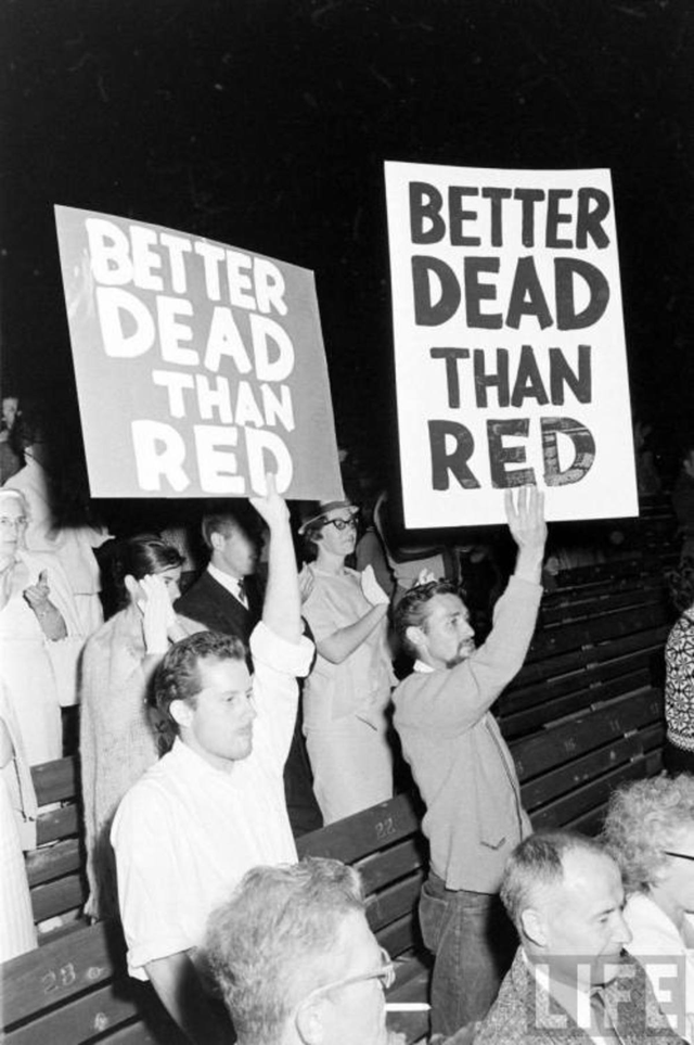 Антикоммунистический митинг «Лучше мертвый, чем красный» на Голливудской чаше, 1961 год