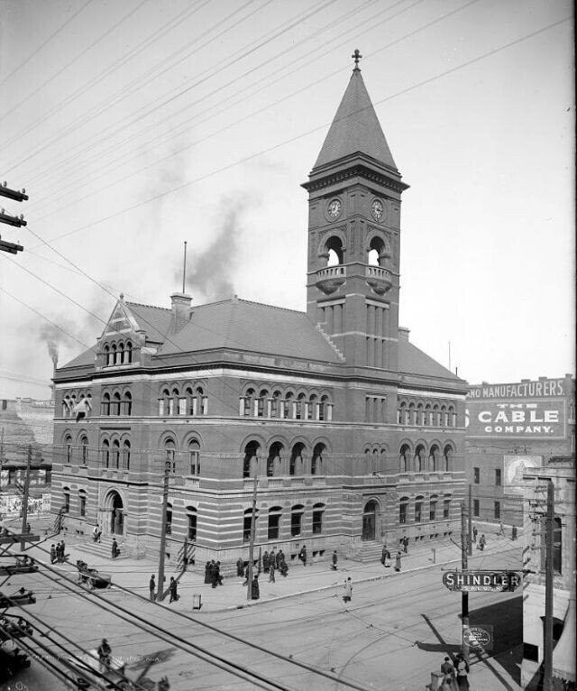 12. Здание почты с часовой башней в Бирмингеме, штат Алабама, 1900-е гг.