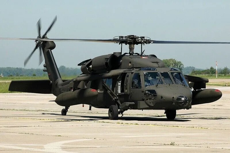 Многоцелевой вертолёт Сикорский UH-60 «Блэк Хок» (Sikorsky UH-60 Black Hawk)