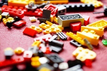 4. Самая дорогая деталь Lego - 19 793 доллара