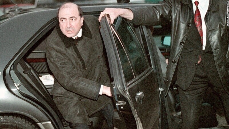 Как Березовский покупал на ВАЗе свой первый автомобиль
