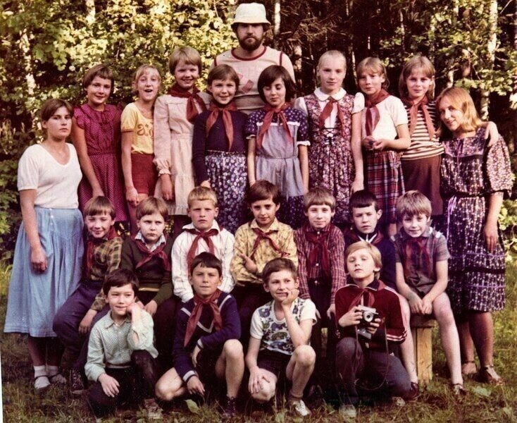 Золотое советское детство: лагеря, походы, галстуки