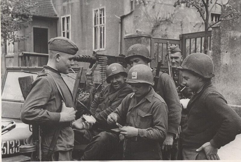 25 апреля 1945 г. Встреча на Эльбе