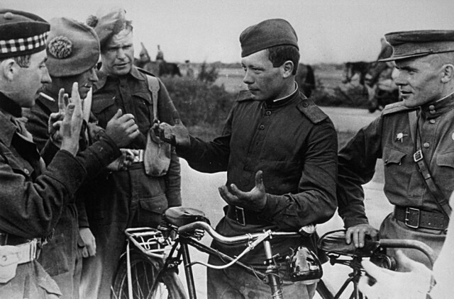 25 апреля 1945 г. Встреча на Эльбе