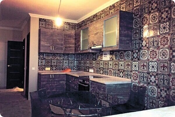 Ремонт в московской однушке он делал по собственному дизайну: малогабаритную квартиру он планировал сдавать