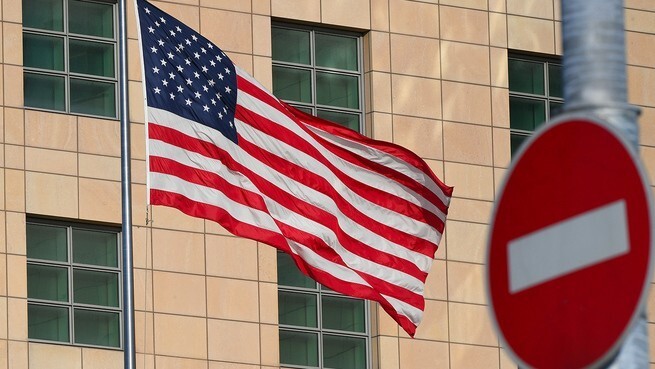 Посольство США больше не будет выдавать визы россиянам