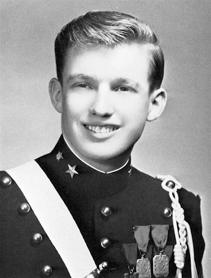 Дональд Трамп, 20 лет.