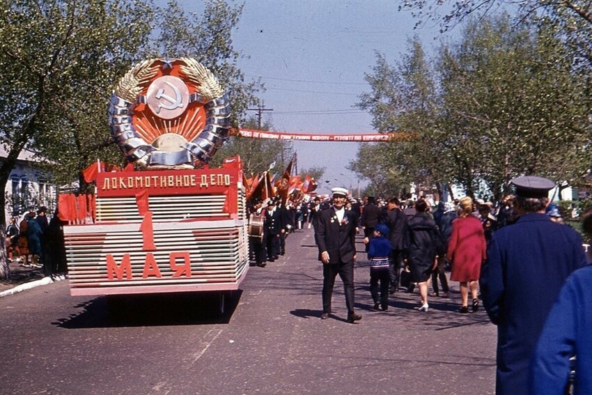 Декорации локомотивного депо для демонстрации в Воронежской области, 1970-е