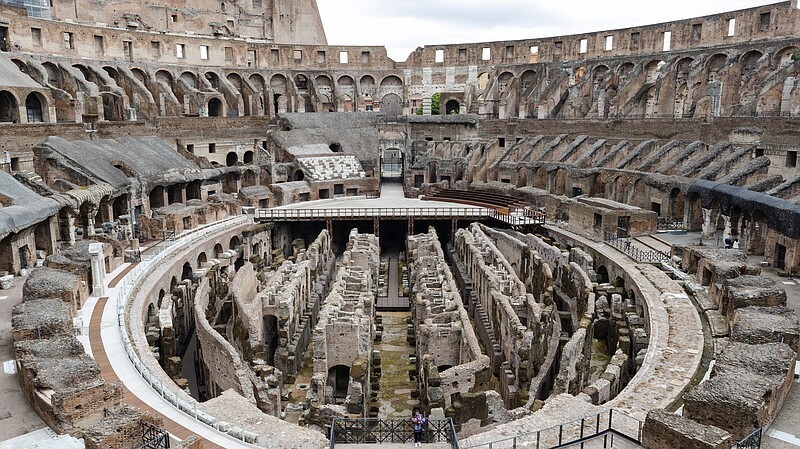В Италии собираются восстановить пол в Римском Колизее