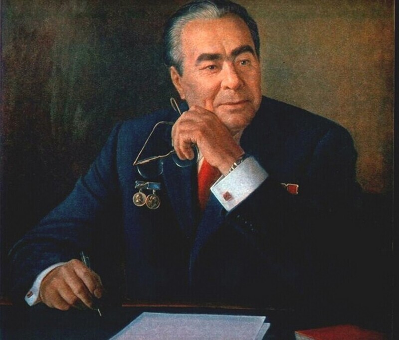 Шесть добрых фактов о Леониде Брежневе, которые вызывают сегодня улыбку