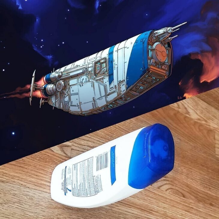 Космические корабли из подручных предметов