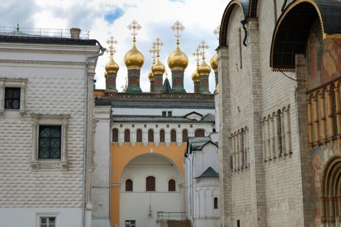 25 главных достопримечательностей Московского кремля