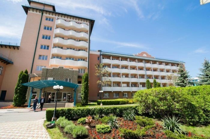 35 лучших санаториев Кисловодска