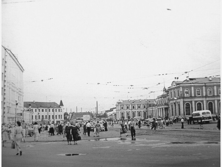 Нижний Новгород, пл. Революции, конец 40-х