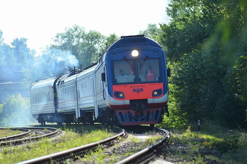 Первый в СССР серийный Дизель-поезд ДР1