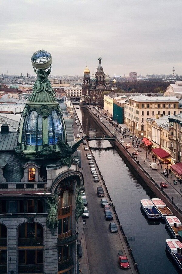 Бродя по Санкт-Петербургу