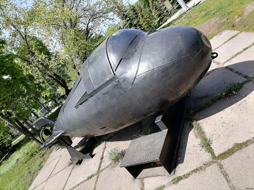 Сверхмалая подводная лодка «Тритон - 1М» (горизонт завалил немного)