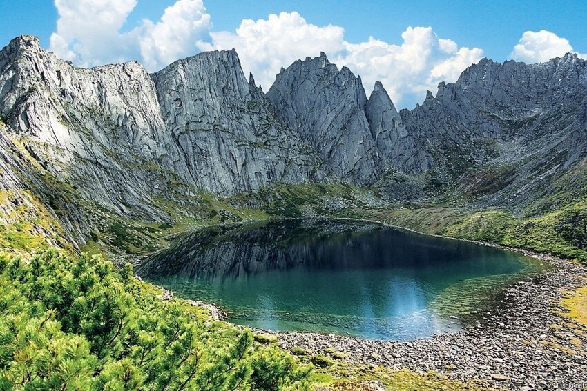 Озеро Медвежье