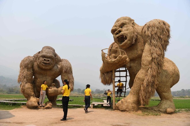 Скульптуры из соломы, Таиланд