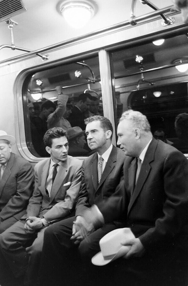 Ричард Никсон в Московском метро, июнь 1959 года