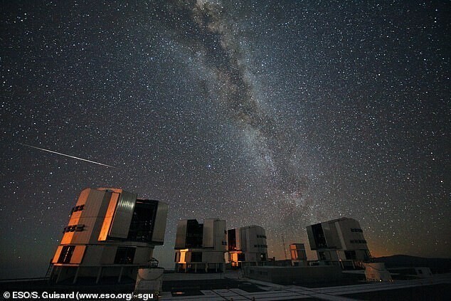 Ученые использовали для наблюдения VLT Европейской южной обсерватории в Чили