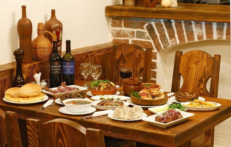 Где недорого и вкусно можно поесть в центре Москвы
