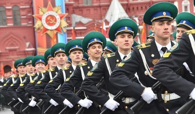Путин поздравил пограничников с профессиональным праздником.
