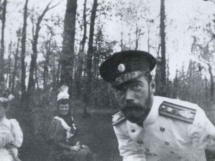 29. Одно из многочисленных селфи, которые император Николай II делал на протяжении всей своей жизни (1868-1918)