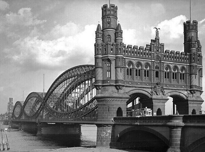 Оригинальный мост Нойе Эльббрюке в Гамбурге, Германия, 1887 - 1959