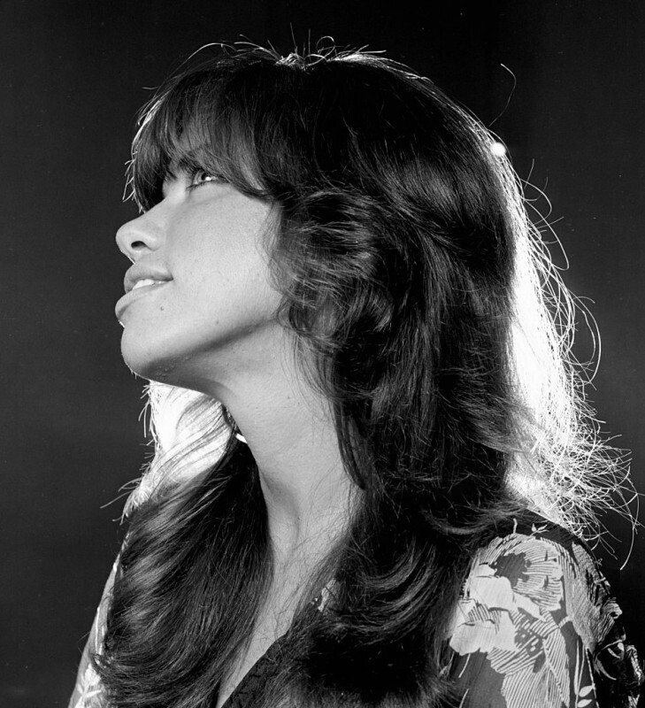 Июнь 1971 года. Американская певица Карли Саймон. Фото Jack Mitchell.