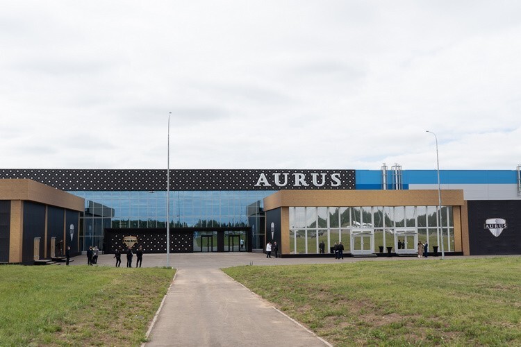 Факты об Aurus: откуда детали, сколько вложили в производство и кто покупатель люксового седана