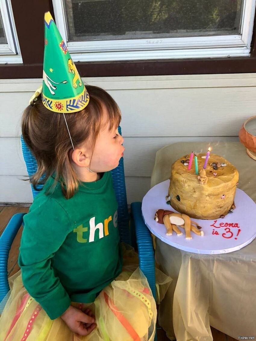 В США трёхлетняя девочка попросила торт со сценой из «Короля Льва», в которой...