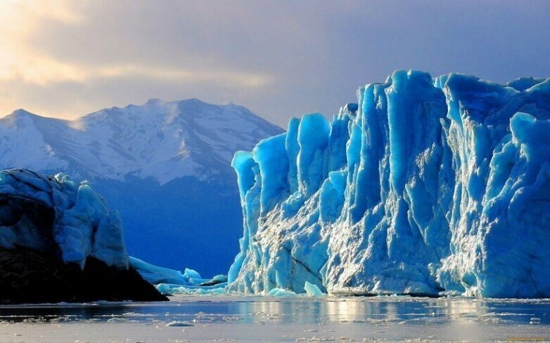 На один ледник приходится 10% всей талой воды на Земле.